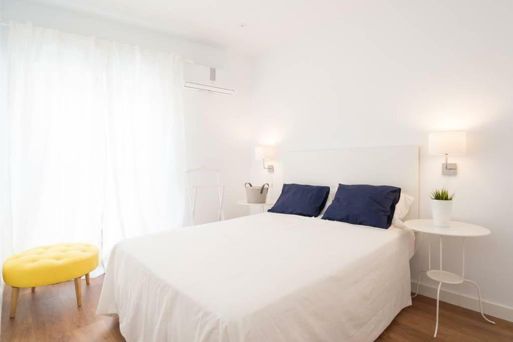 Lyrioshomes Malaga Cervantes Exteriér fotografie