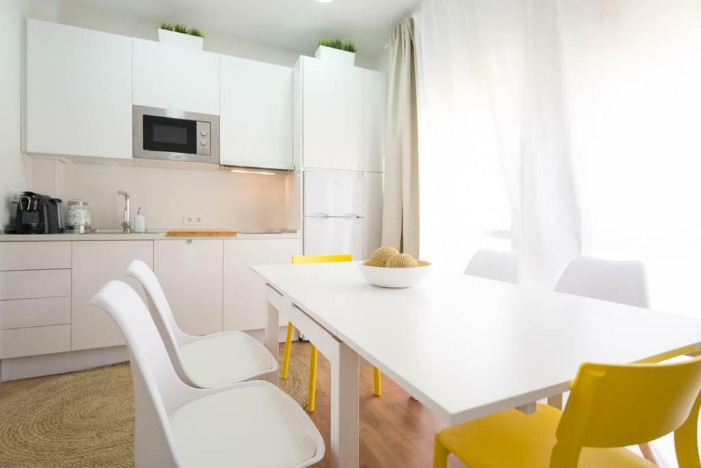 Lyrioshomes Malaga Cervantes Exteriér fotografie