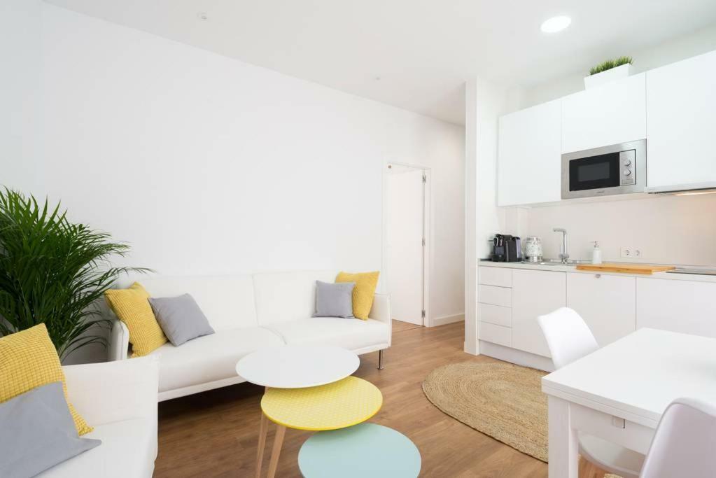 Lyrioshomes Malaga Cervantes Exteriér fotografie