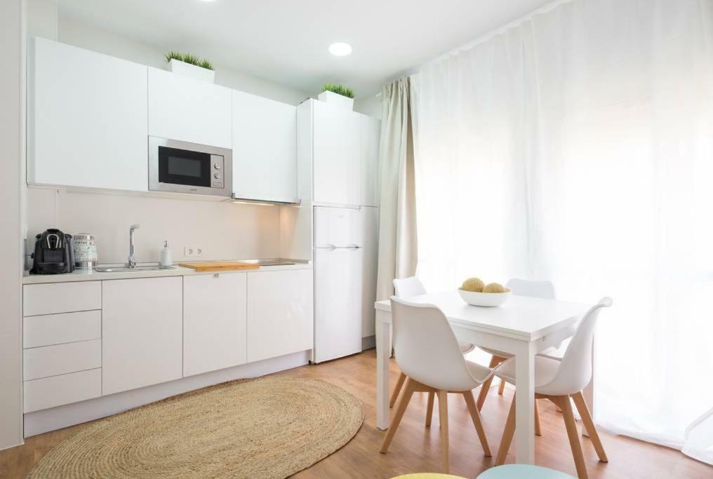 Lyrioshomes Malaga Cervantes Exteriér fotografie
